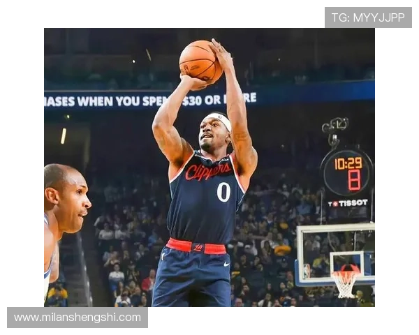 [NBA]六人得分上双 骑士险胜快船.